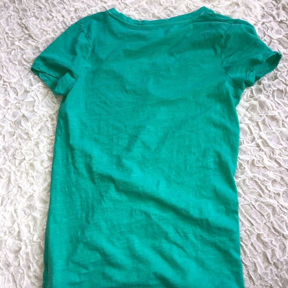 Plain green tee - Picture 3 of 4